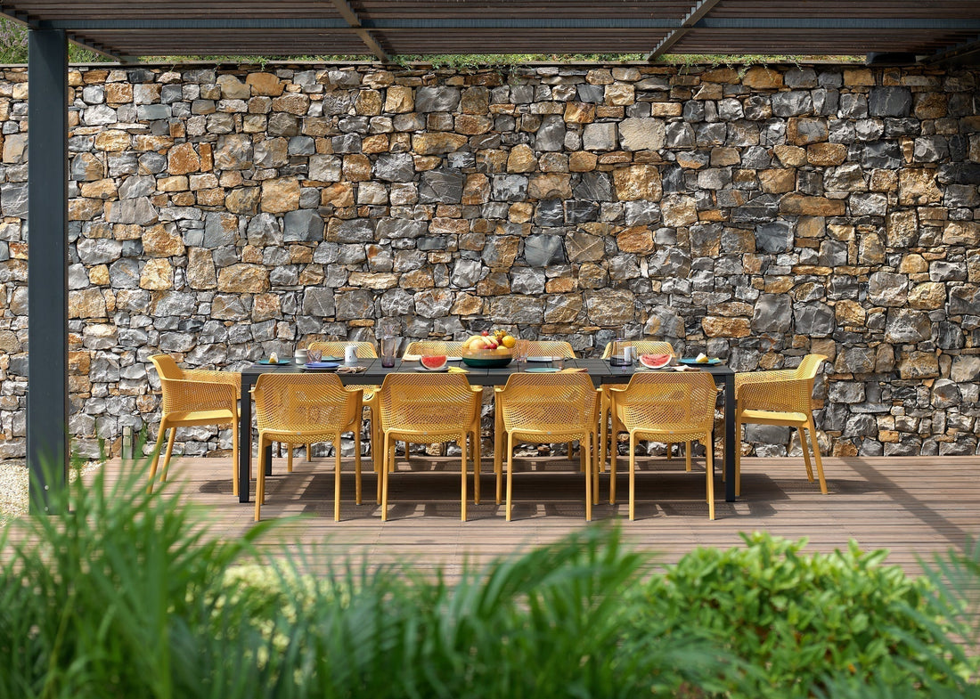 Nardi Outdoor Showroom x Lombacher Office Solutions