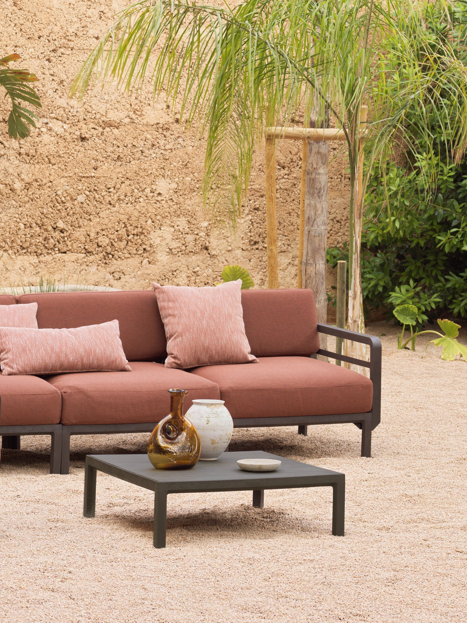 Nardi Sofa Maximo Tisch – Lombacher Office Solutions GmbH