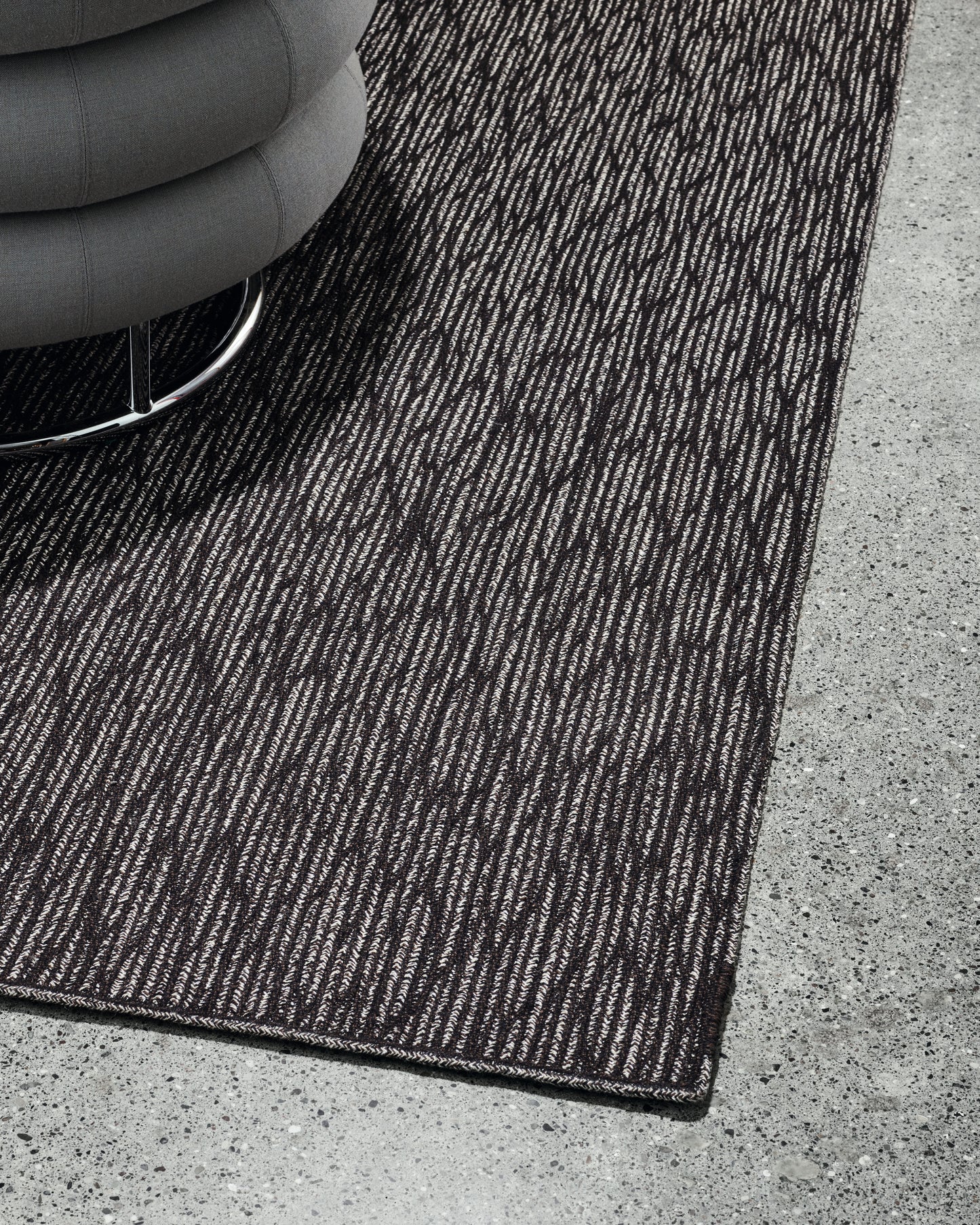 Kvadrat Braid Rug by Karin an Rijlaarsdam