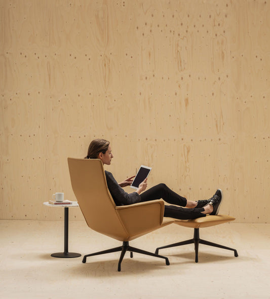 Andreu World Capri Lounge Sessel